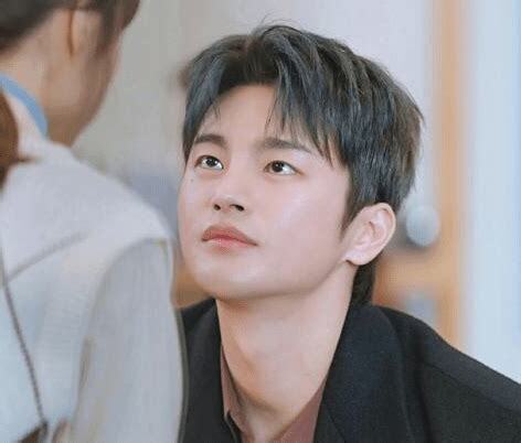 狐狸眼男 面相